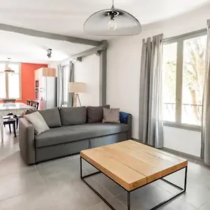 Appartamento Le Marronnier 1, LʼIsle-sur-la-Sorgue